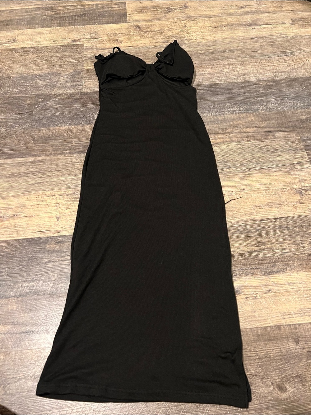 Black Maxi Dress with Built-In Cups